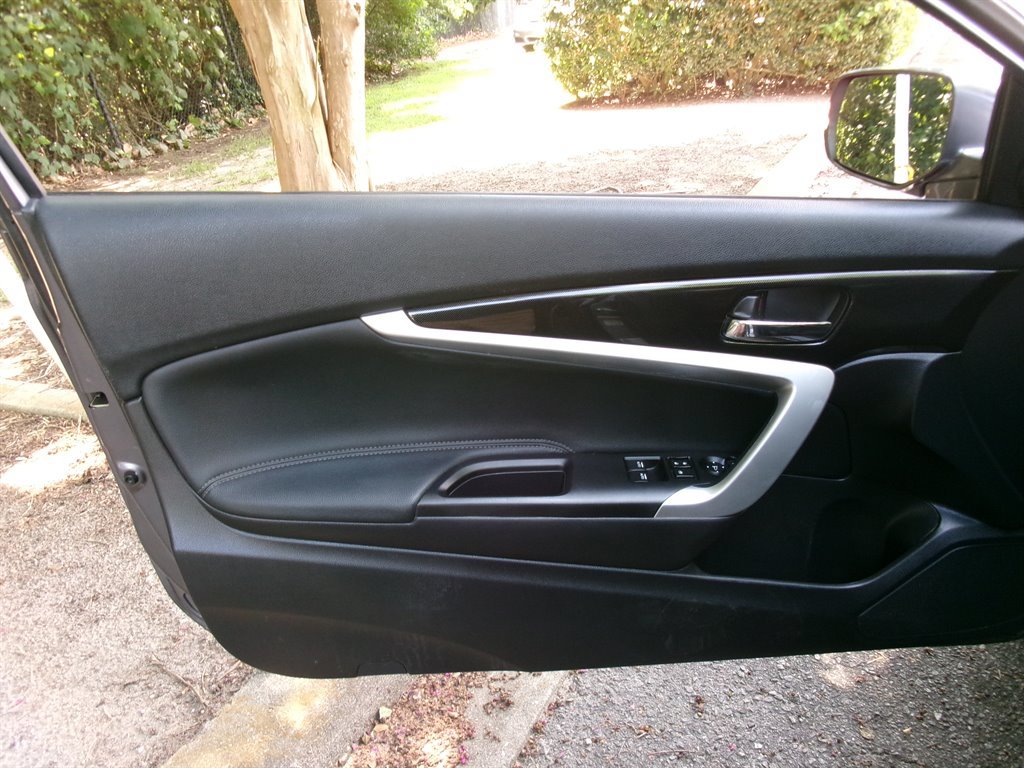Used 2014 Honda Accord EX-L image 11