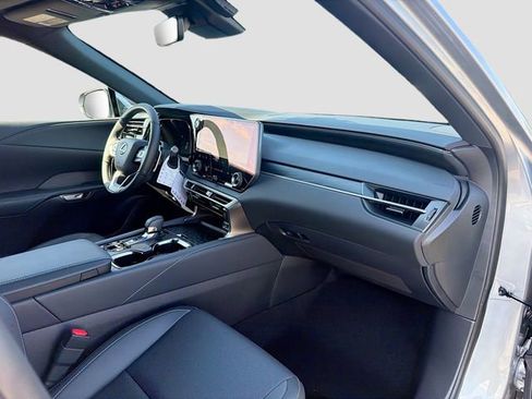New 2026 Lexus RX 450h AWD image 15