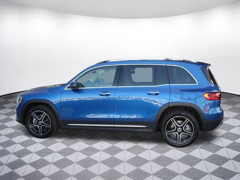 New 2026 Mercedes-Benz GLB 250 image 2