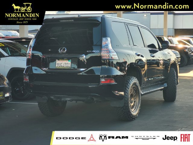 Used 2023 Lexus GX 460 Premium w/ Premium Package AWD/4WD image 4