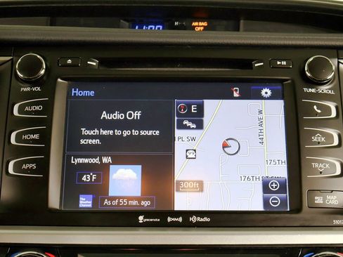 Used 2018 Toyota Highlander SE AWD/4WD image 19