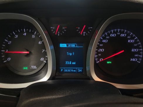 Used 2017 Chevrolet Equinox LS FWD image 23
