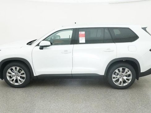 New 2026 Toyota Grand Highlander Limited image 69