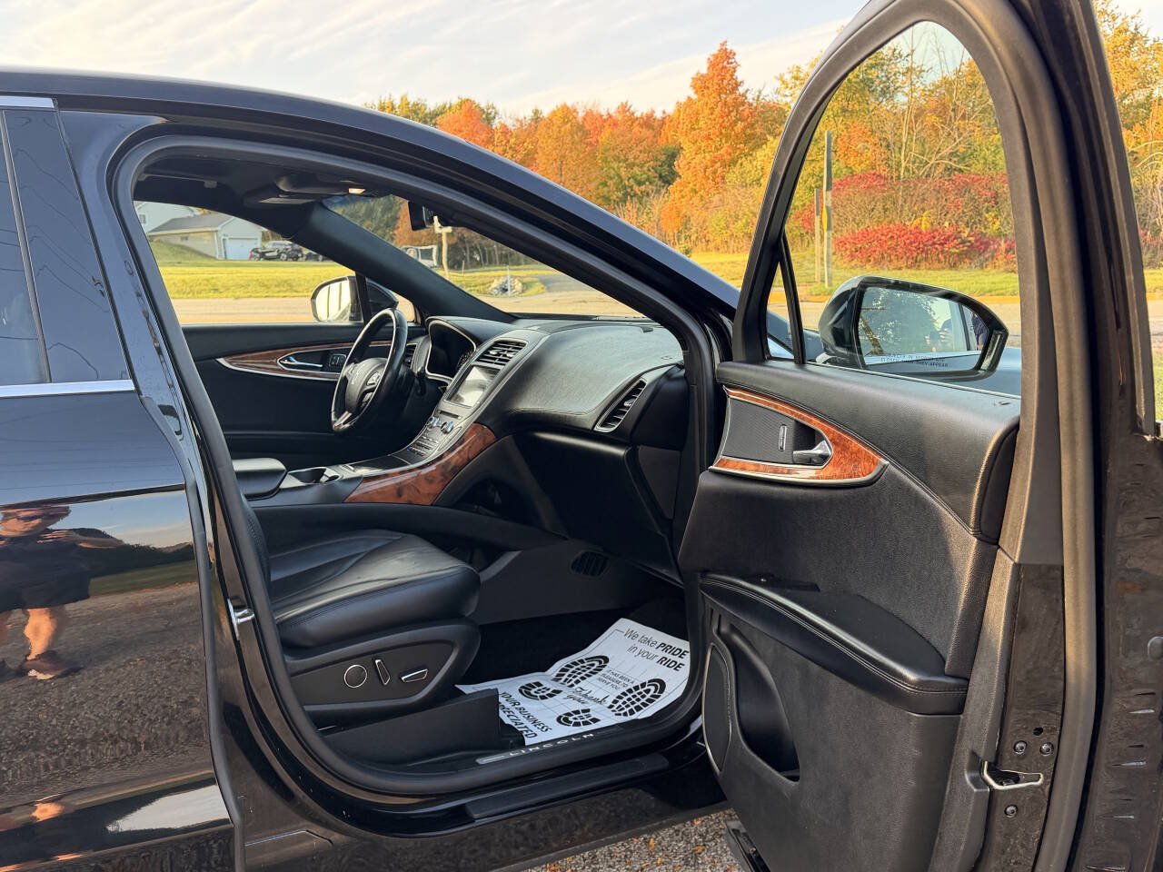 Used 2018 Lincoln MKX Reserve w/ Lincoln MKX Climate Package AWD/4WD image 28