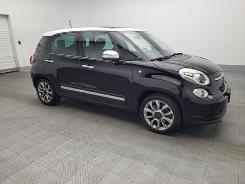 Used 2017 FIAT 500L Lounge w/ Premium Package image 11