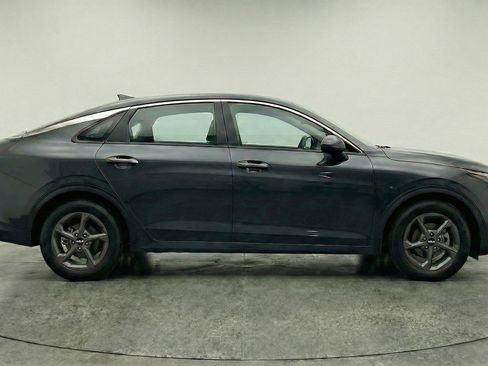 Used 2025 Kia K4 FWD image 11