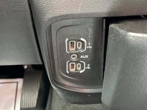 Used 2020 RAM 1500 Big Horn RWD image 22