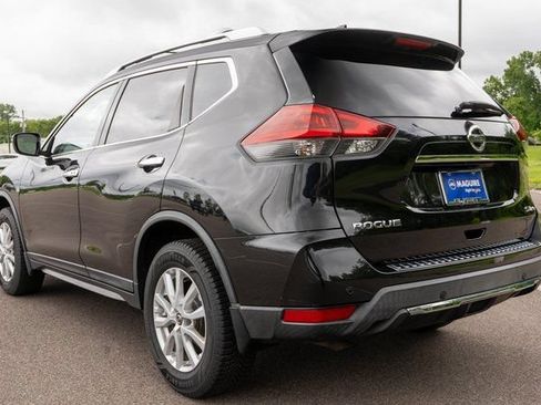 Used 2019 Nissan Rogue SV AWD/4WD image 8
