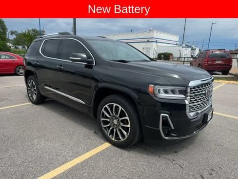 Used 2020 GMC Acadia Denali w/ Technology Package AWD/4WD image 2