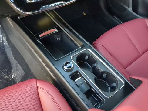 New 2026 Lincoln Corsair Reserve w/ Jet Appearance Package FWD image 20