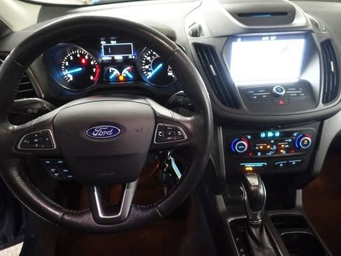 Used 2018 Ford Escape SEL AWD/4WD image 12