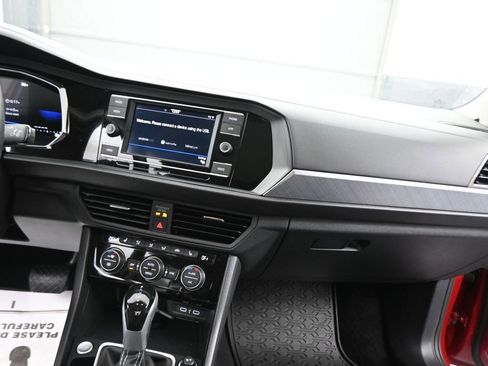 Used 2023 Volkswagen Jetta SE w/ Panoramic Sunroof Package FWD image 47