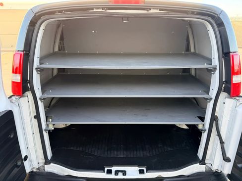 Used 2021 Chevrolet Express 2500 RWD image 13
