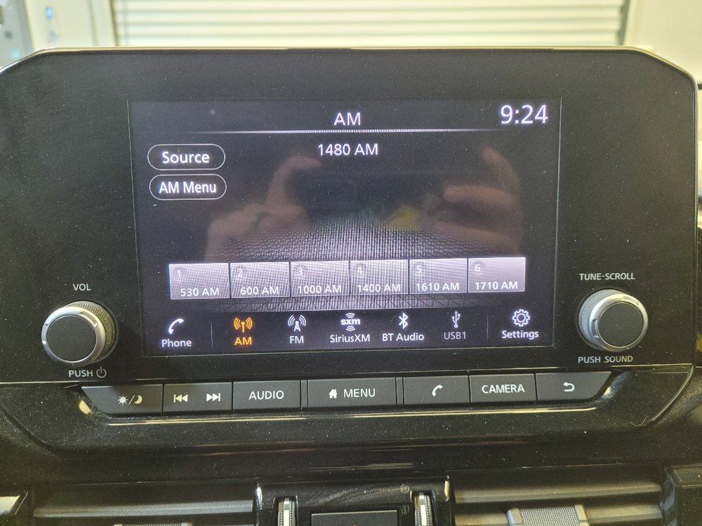 Used 2023 Nissan Pathfinder SV AWD/4WD image 25