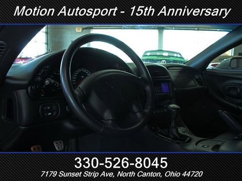 Used 2004 Chevrolet Corvette Convertible w/ Preferred Equipment Group RWD image 20