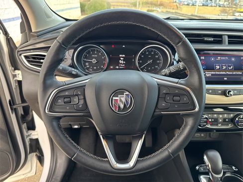 Used 2021 Buick Encore GX Essence w/ Advanced Technology Package image 24