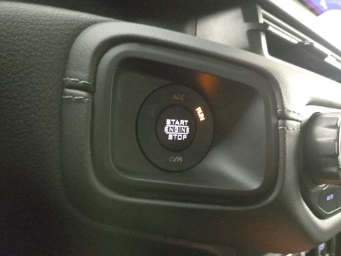 Used 2024 Jeep Wrangler High Altitude image 26