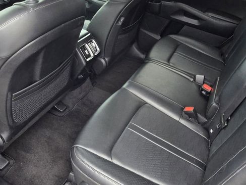 Used 2024 Dodge Durango GT AWD/4WD image 15