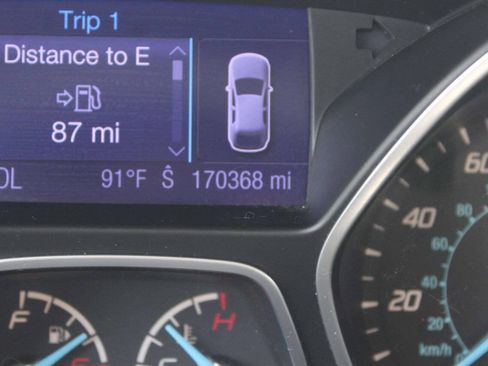 Used 2013 Ford Focus SE w/ Interior Protection Pkg FWD image 10