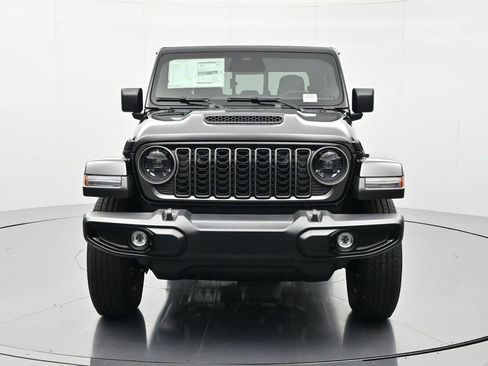 New 2026 Jeep Gladiator Sport AWD/4WD image 2