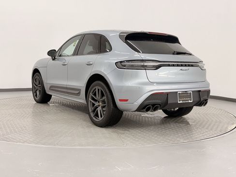 Used 2025 Porsche Macan image 3