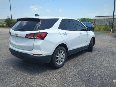 Used 2023 Chevrolet Equinox LS w/ LS Convenience Package FWD image 14