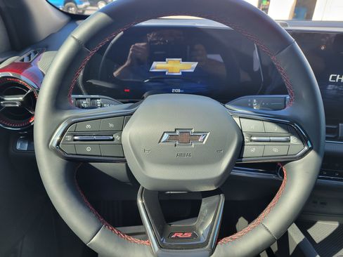 New 2026 Chevrolet Equinox RS w/ Convenience Package III image 19