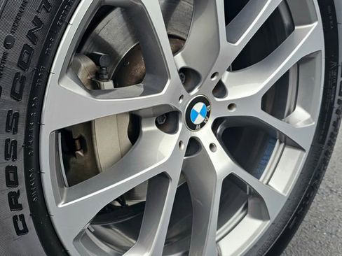 Used 2023 BMW X6 xDrive40i w/ Premium Package image 7