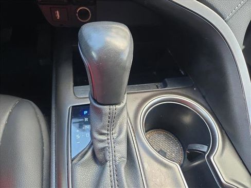 Used 2023 Toyota Camry XSE FWD image 9