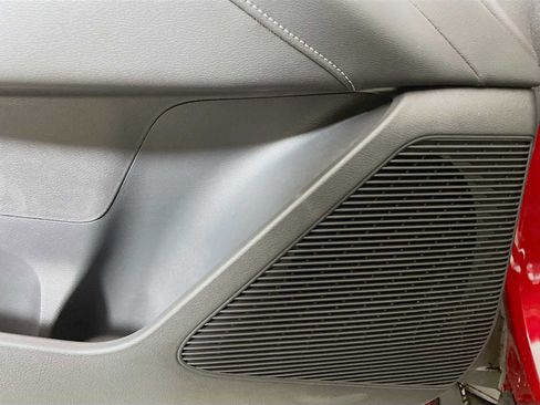 Used 2025 Nissan Murano SL image 17