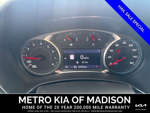 Used 2022 Chevrolet Equinox RS w/ RS Leather Package AWD/4WD image 17