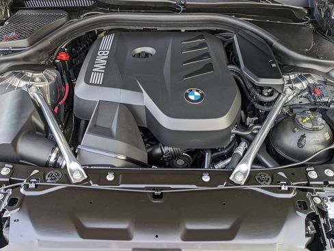 New 2026 BMW 530i w/ Premium Package RWD image 9