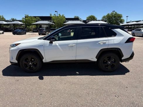 Used 2020 Toyota RAV4 XSE AWD/4WD image 8