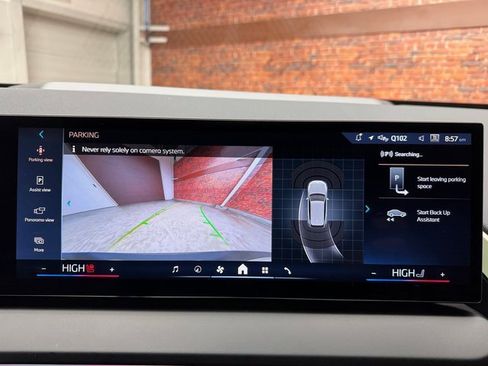 Certified 2025 BMW X3 xDrive30i w/ Convenience Package image 21