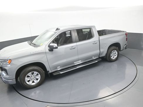 Used 2024 Chevrolet Silverado 1500 LT RWD image 47