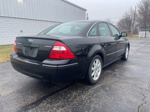 Used 2005 Ford Five Hundred Limited image 12