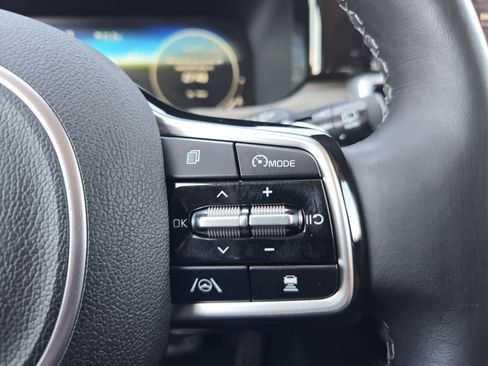 Used 2021 Kia Sorento SX Prestige image 24