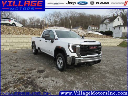 Used 2024 GMC Sierra 2500 Pro image 3
