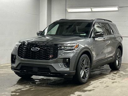 New 2026 Ford Explorer ST w/ Sun And Sound Package