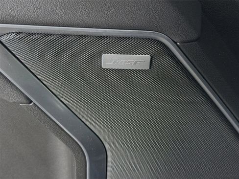 Used 2023 GMC Sierra 1500 SLT w/ SLT Premium Package image 19