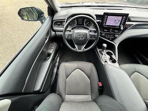 Used 2024 Toyota Camry LE FWD image 9