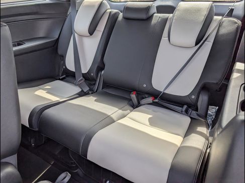 New 2026 Honda Odyssey Elite image 13