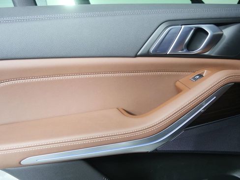 Certified 2023 BMW X5 sDrive40i w/ Premium Package image 12