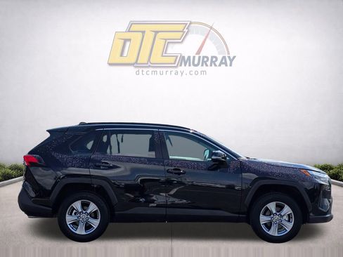 Used 2025 Toyota RAV4 XLE w/ Convenience Package AWD/4WD image 4