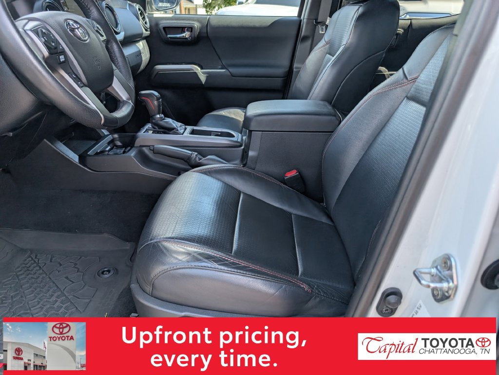 Used 2021 Toyota Tacoma TRD Pro AWD/4WD image 13