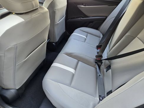 New 2026 Toyota Camry SE FWD image 19