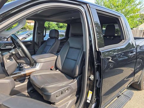 Used 2024 GMC Sierra 1500 Elevation w/ Elevation Premium Package AWD/4WD image 2