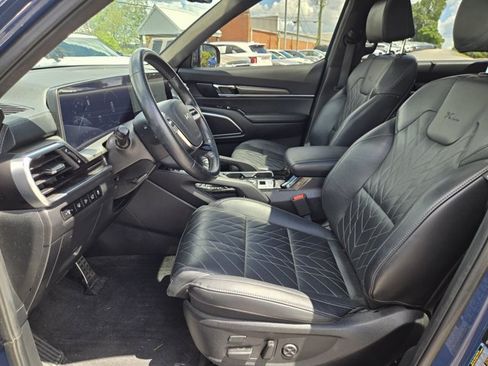 Certified 2025 Kia Telluride SX Prestige X-Line AWD/4WD image 26