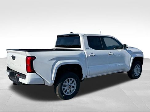 New 2026 Toyota Tacoma SR5 AWD/4WD image 6