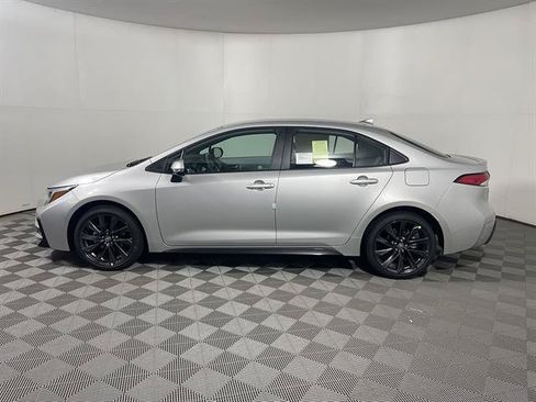 New 2026 Toyota Corolla SE FWD image 4